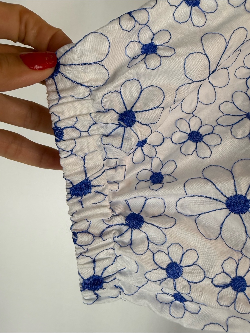 Adrienne White Mini Dress with Blue Daisy Print Size:L cotton - Picture 8 of 14